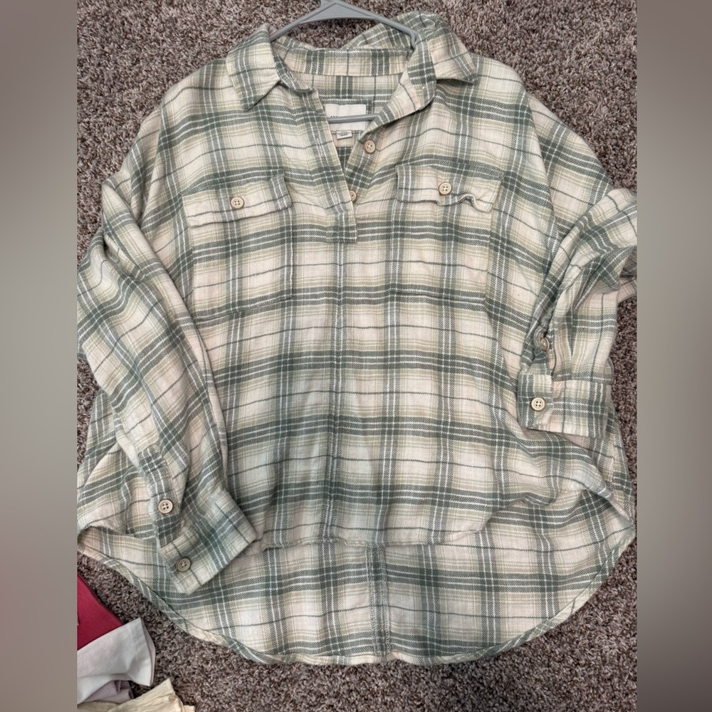 American Eagle Outfitters Green Plaid Shirt
